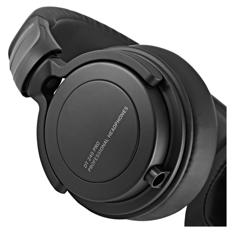 Beyerdynamic dt discount 240 pro gaming